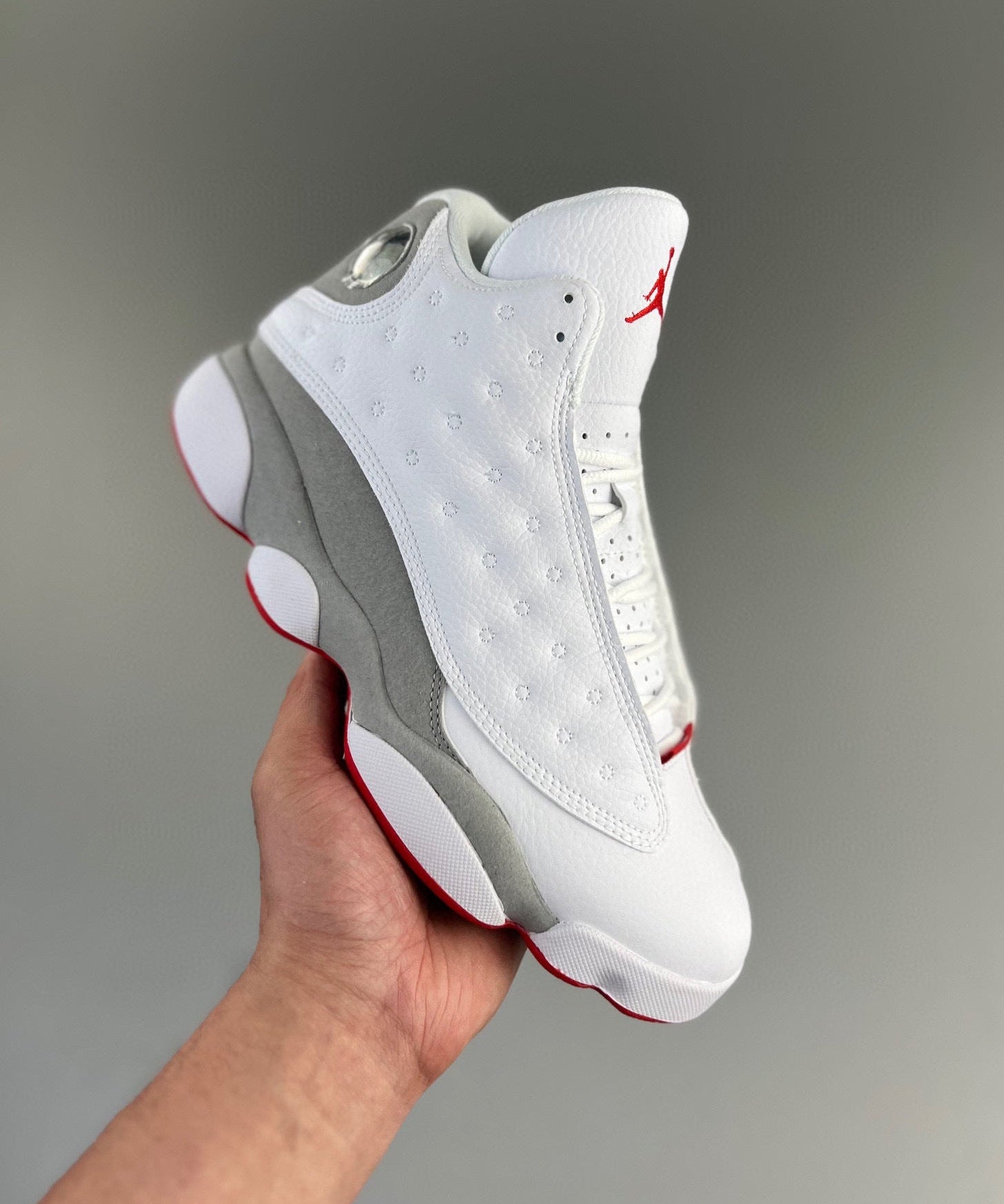 13 Wolf Grey