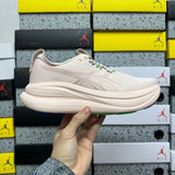 GEL-NIMBUS 28 Beige Pink