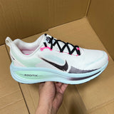 Vomero 18 White Glacier Blue Hyper Pink