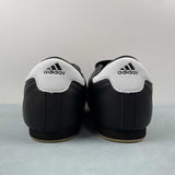 AD Teakwondo Black and White