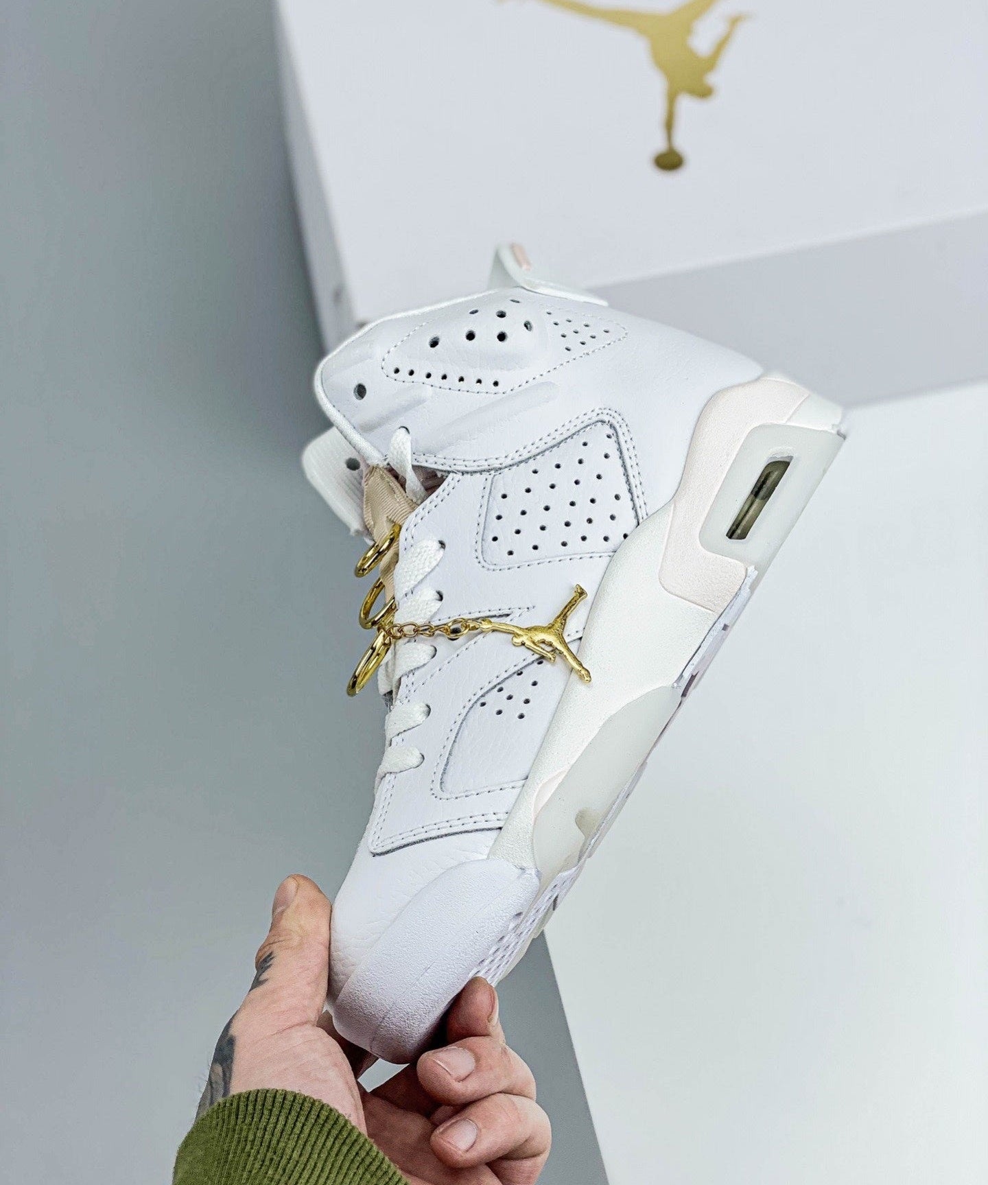 AJ6 Gold Hoops