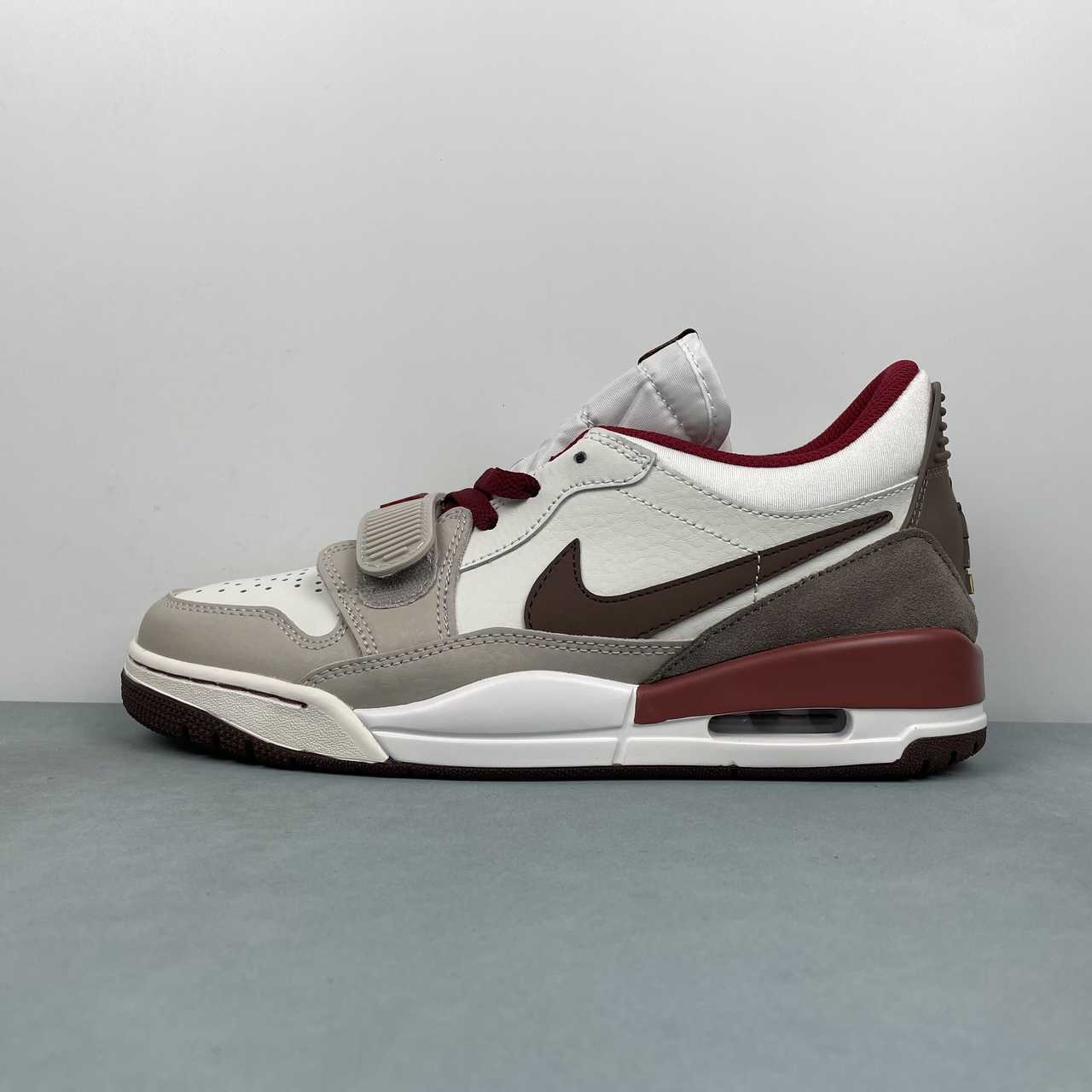 Legacy 312 Low Red and White