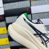 GEL-NIMBUS 28 Black/Beige