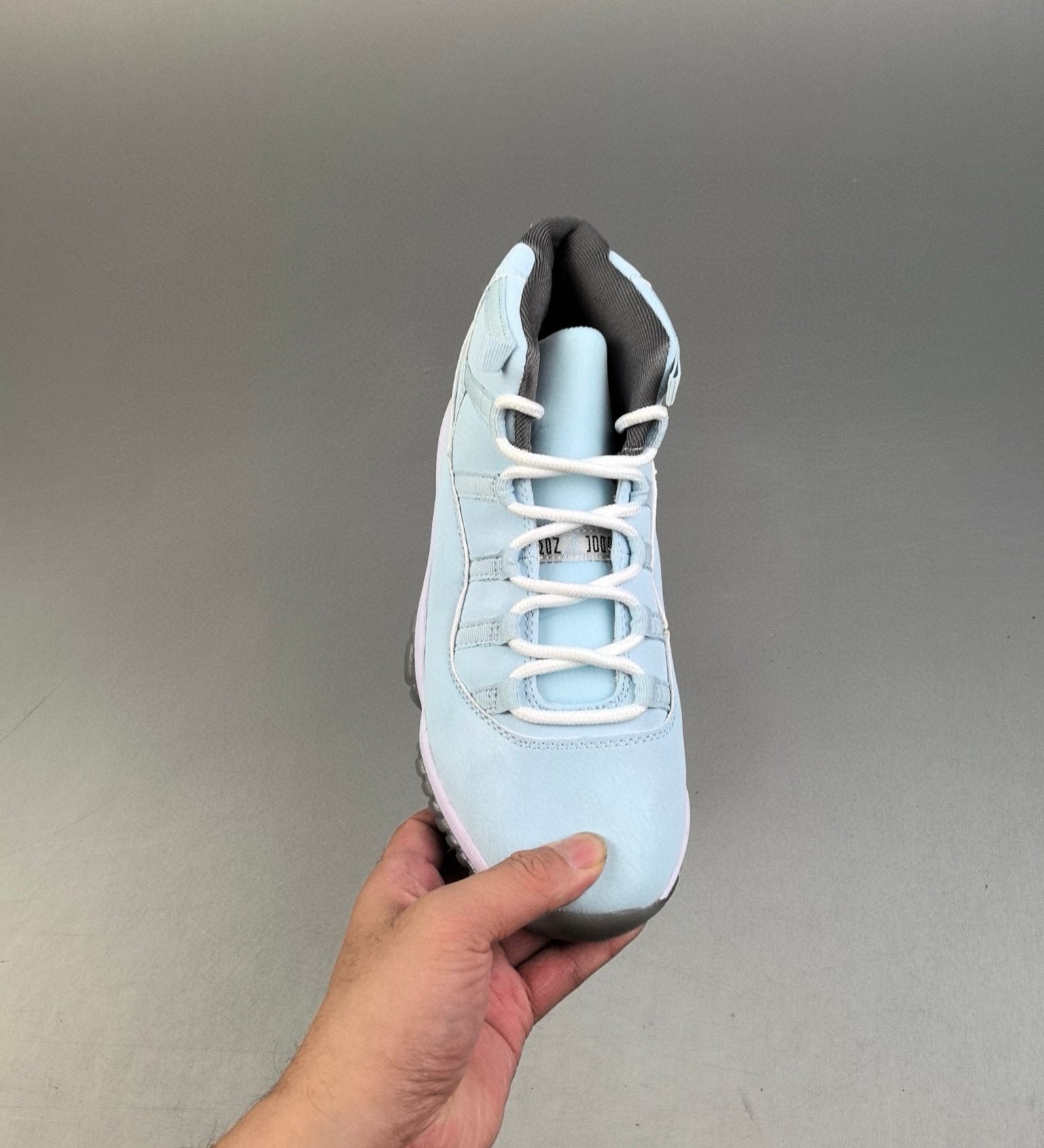 AJ11 Retro High Blue