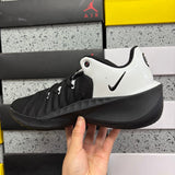 Basquetebol NK G.T Cut 4 Black/White