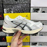 Gel-1130 White/Silver Haze