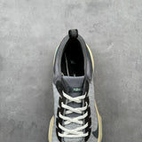 ZoomX Invincible Run Flyknit 3 Cool Grey Black