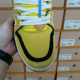 Trainer Yellow