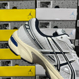 Gel-1130 White/Midnight