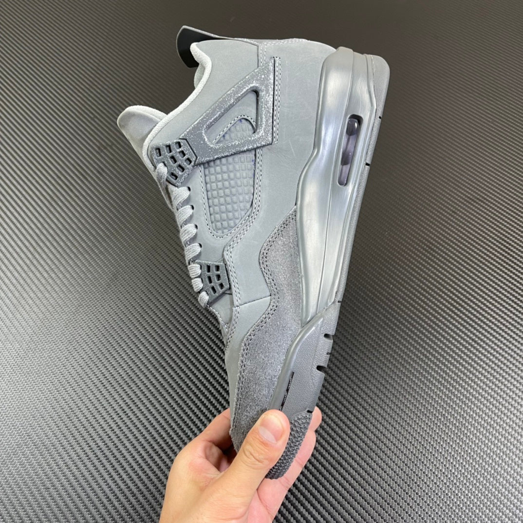 AJ4 SE Smoke Grey