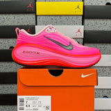 Vomero Plus Hyper Pink