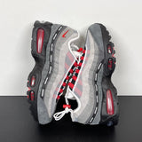 95 Undefeated Black Red