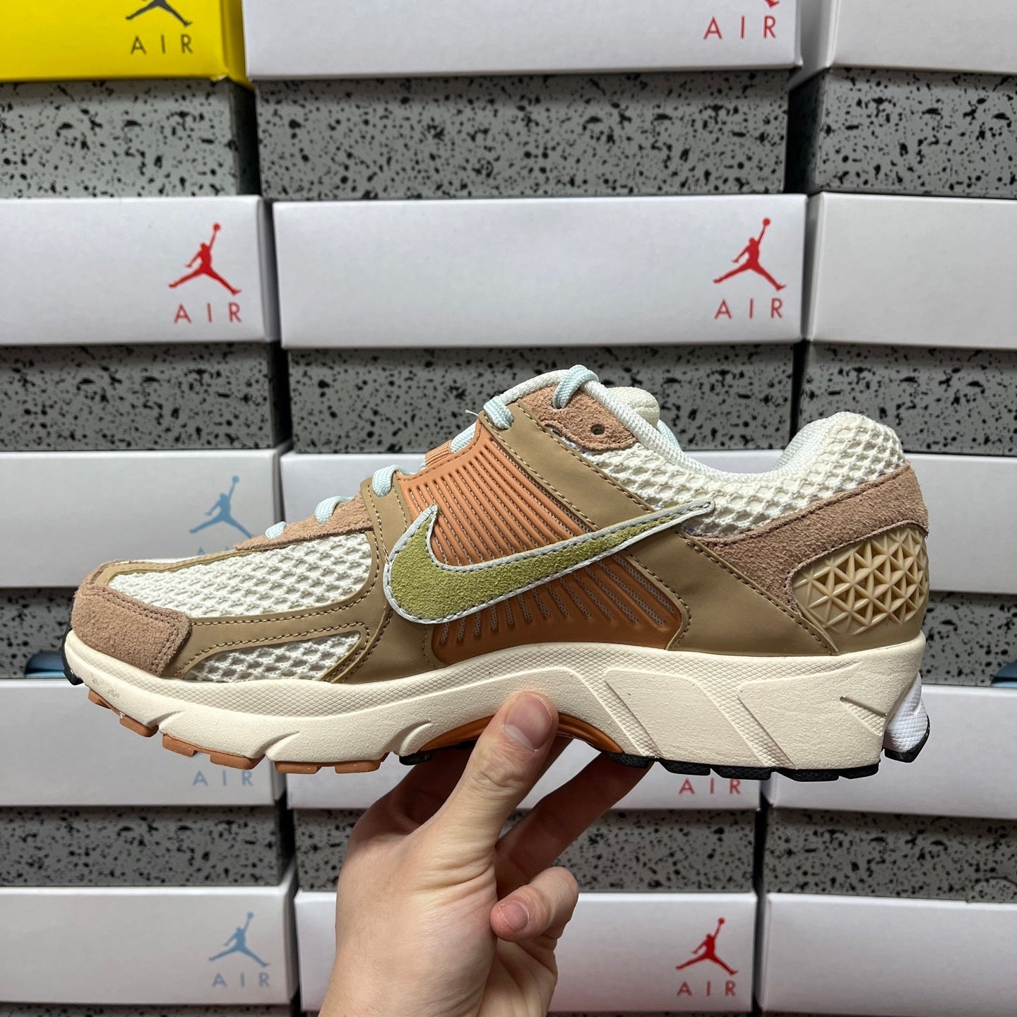 Vomero 5 Citron Tint