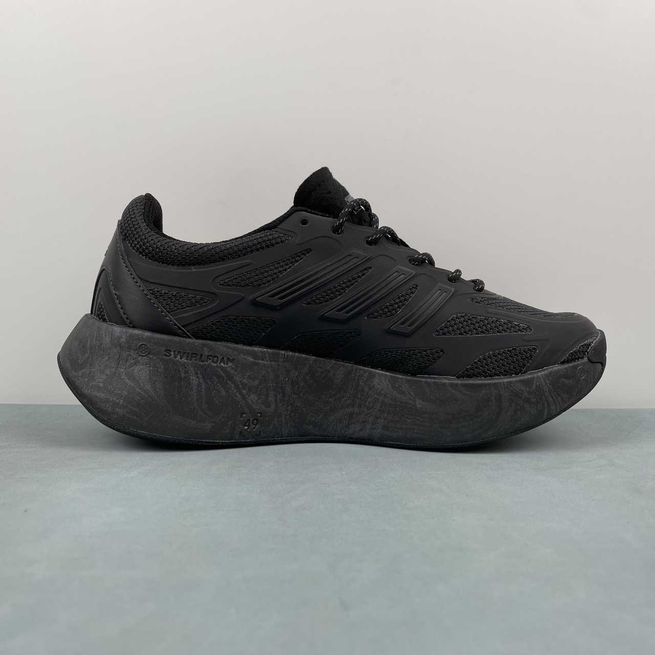 Adizero Aruku All Black