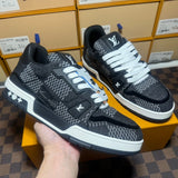 Trainer Black