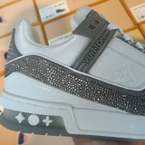 Trainer Grey Crystal