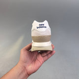 574 Creme