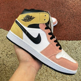 AJ1 MID Flight Club