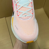 Vomero 18 Sail Bright Crimson Laser Orange