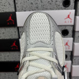 V5 RNR Off White