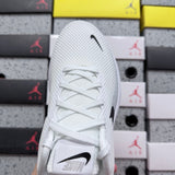 Revolution 8 White