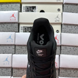 Vomero Premium Black