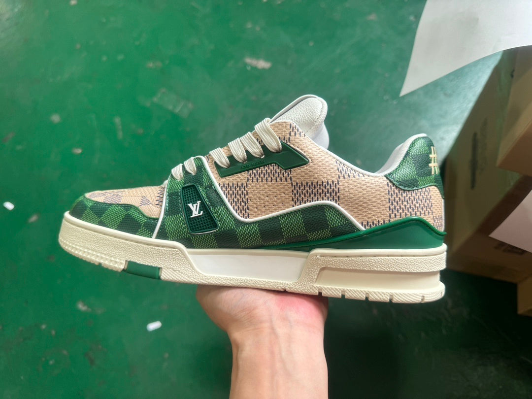 Trainer Beige and Green