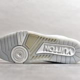 Trainer White and Cream