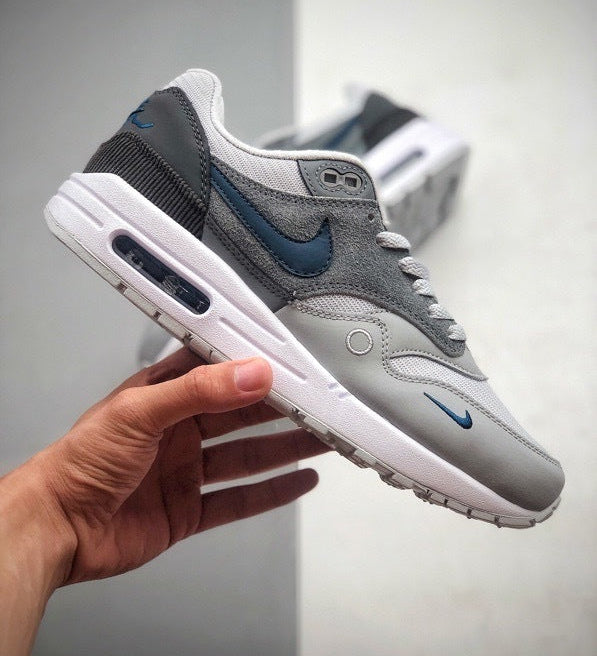 Air Max 1 London