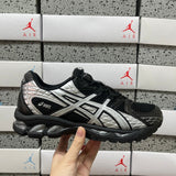 GEL-NIMBUS 10.1 Black/Grey