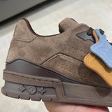 Trainer Brown
