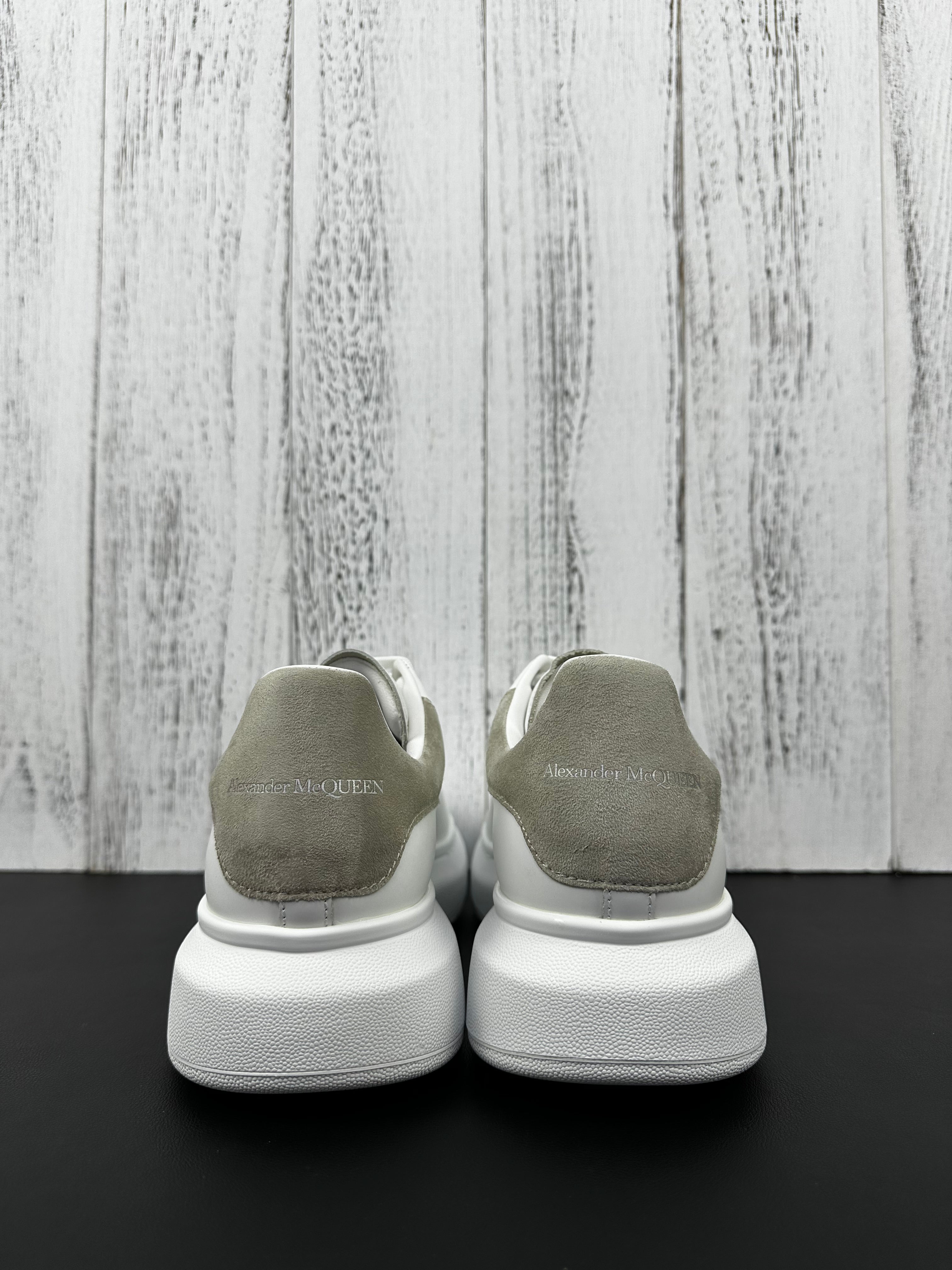 Alexander McQueen Drip Sneakers