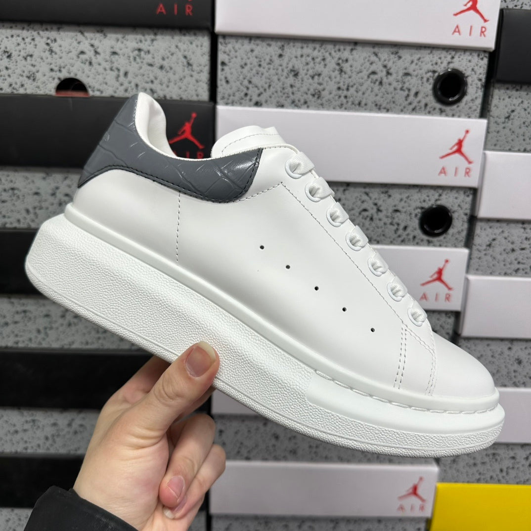 Alexander McQueen Turtle Grey Drip Sneakers