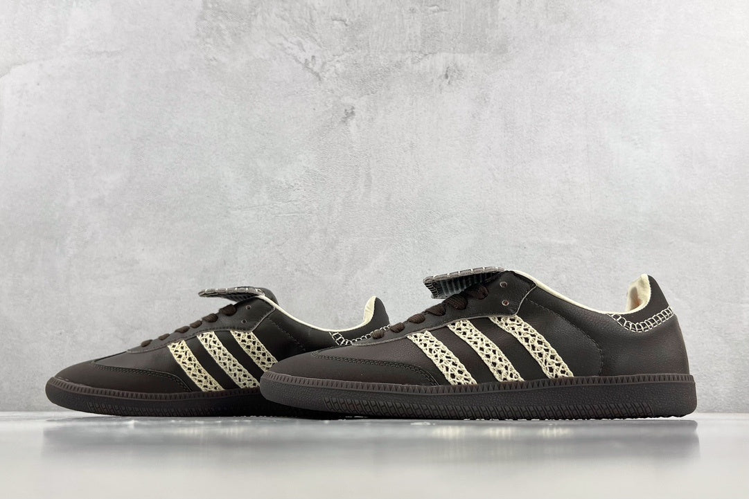Samba Brown White