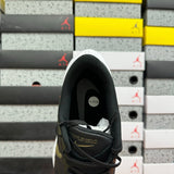Winflo 8 Black Metallic Gold