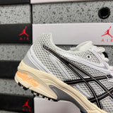 GEL-DS TRAINER 14 White/Grey/Black
