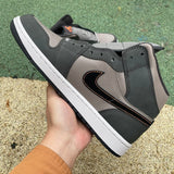 AJ1 MID Night Stadium