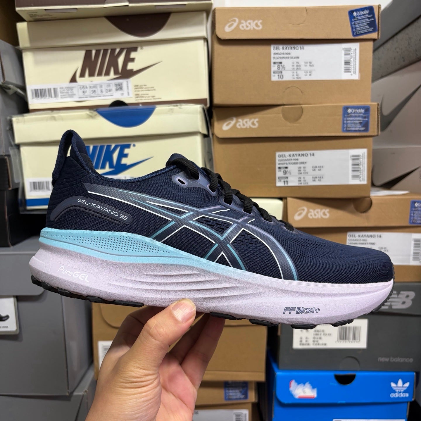 GEL-KAYANO 32 Black/Blue/Jade