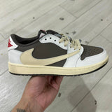 AJ1 Travis Reverse Mocha