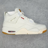 AJ4 Levis