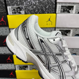 Gel-1130 White/Pure Silver