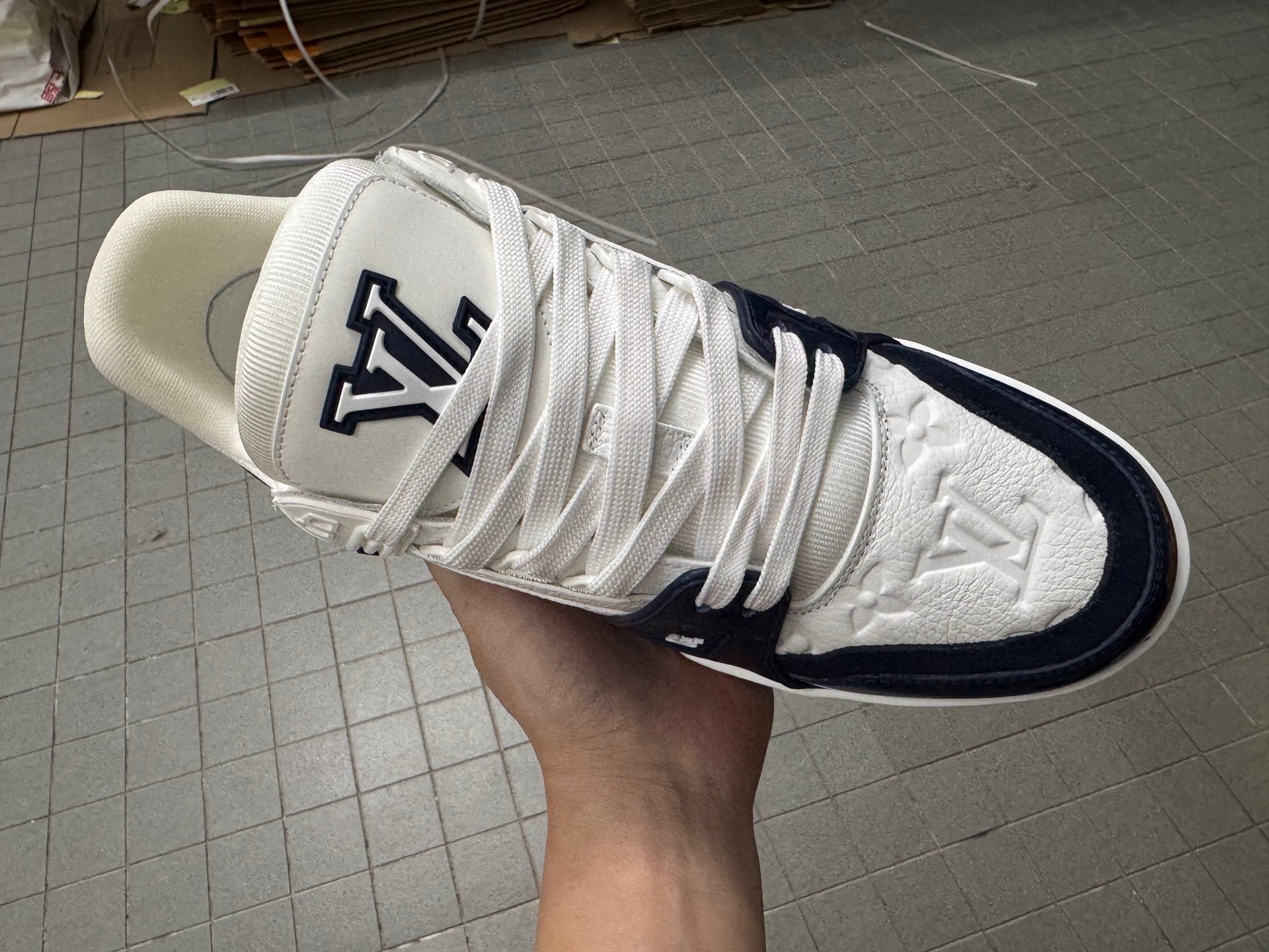 Trainer White and Navy Blue