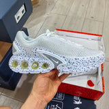 DN White