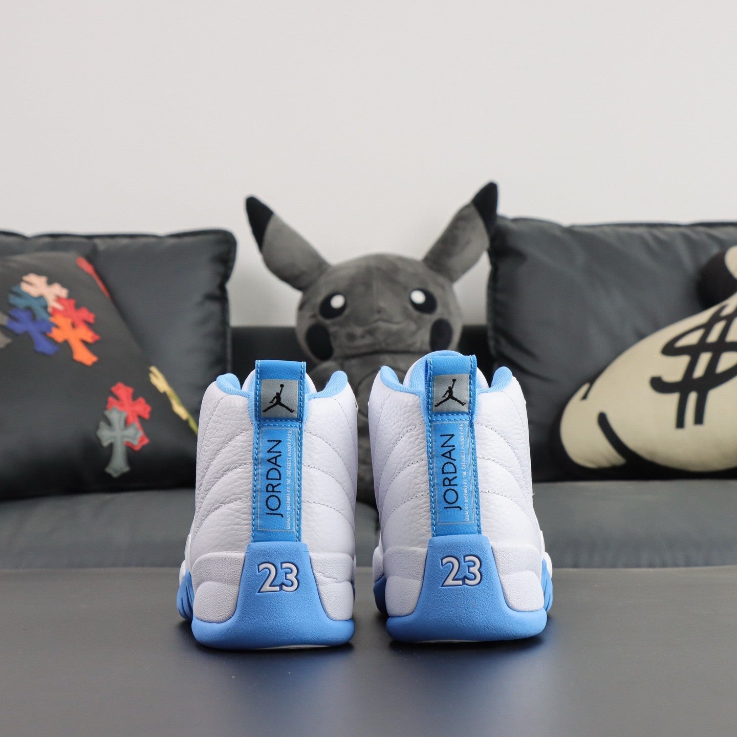 12 Blue and White