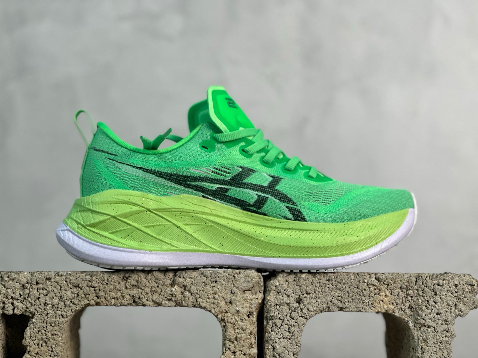 Superblast 3 Green
