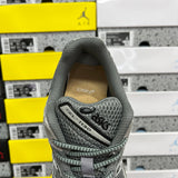 Gel-1130  Wild Dove/White