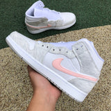 AJ1 MID Mid  Light Iron Ore
