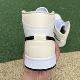 AJ1 MID Coconut Milk