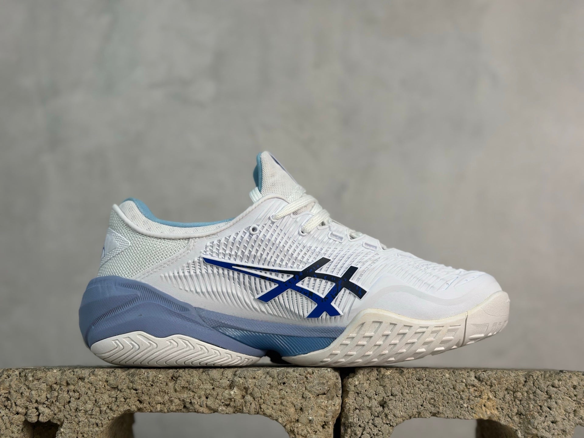 COURT FF3 NOVAK White and Blue