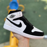 AJ1 MID Panda